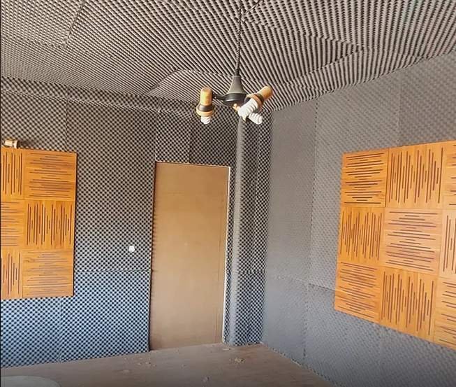 عازل صوت للجدران في الرياض حلول فعالة لمشكلة الضوضاء